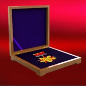 2013年12月：定制空軍航空兵42師戰(zhàn)友聚會金質紀念獎章