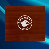 2013年3月：定制江門金富士定制純銀紀(jì)念獎(jiǎng)牌