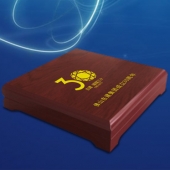 2015年4月制造　佛山東建集團成立30周年金鑲銀紀念幣定制